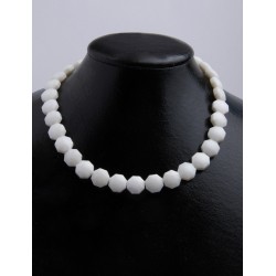 WHITE AGATE OCTAGON BEADS 14mm STRING 40cm