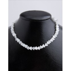 SYNTHETIC CAT'S EYE N.5 COLOR WHITE TRIANGLE BEADS 8mm STRING 40cm