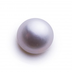 MABE PEARL WHITE ROUND CABOCHON 